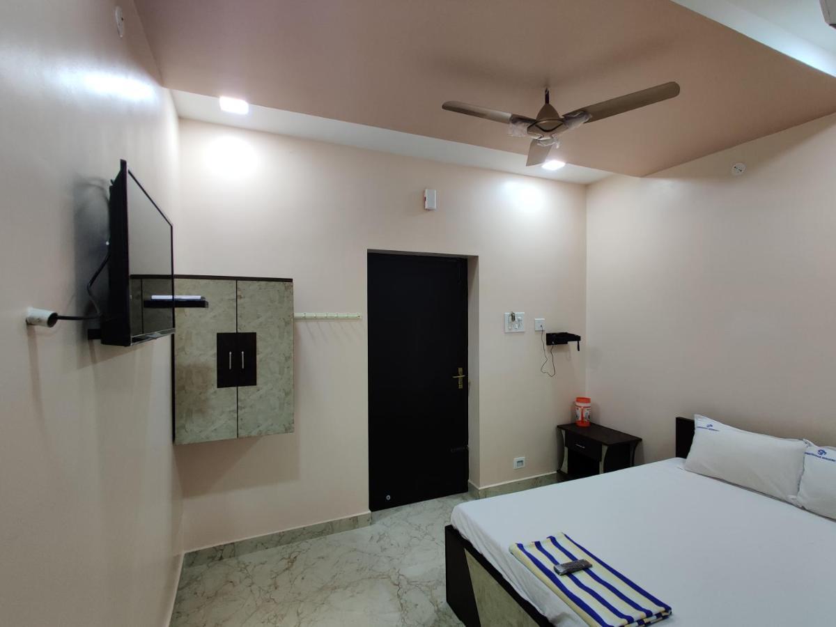 Sivamurugan Residency Bhavani Luaran gambar